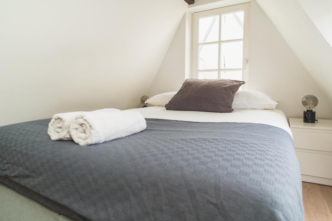 Tiny Attic On The Herengracht, Private Room أمستردام المظهر الخارجي الصورة