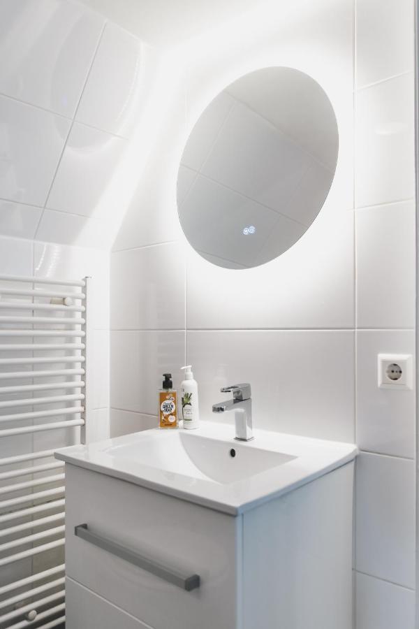Tiny Attic On The Herengracht, Private Room أمستردام المظهر الخارجي الصورة